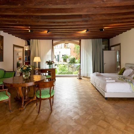 Mocenigo Grand Canal Luxury Suites Venecia Exterior foto