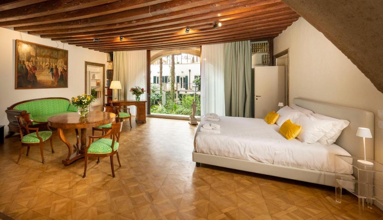 Mocenigo Grand Canal Luxury Suites Venecia Exterior foto