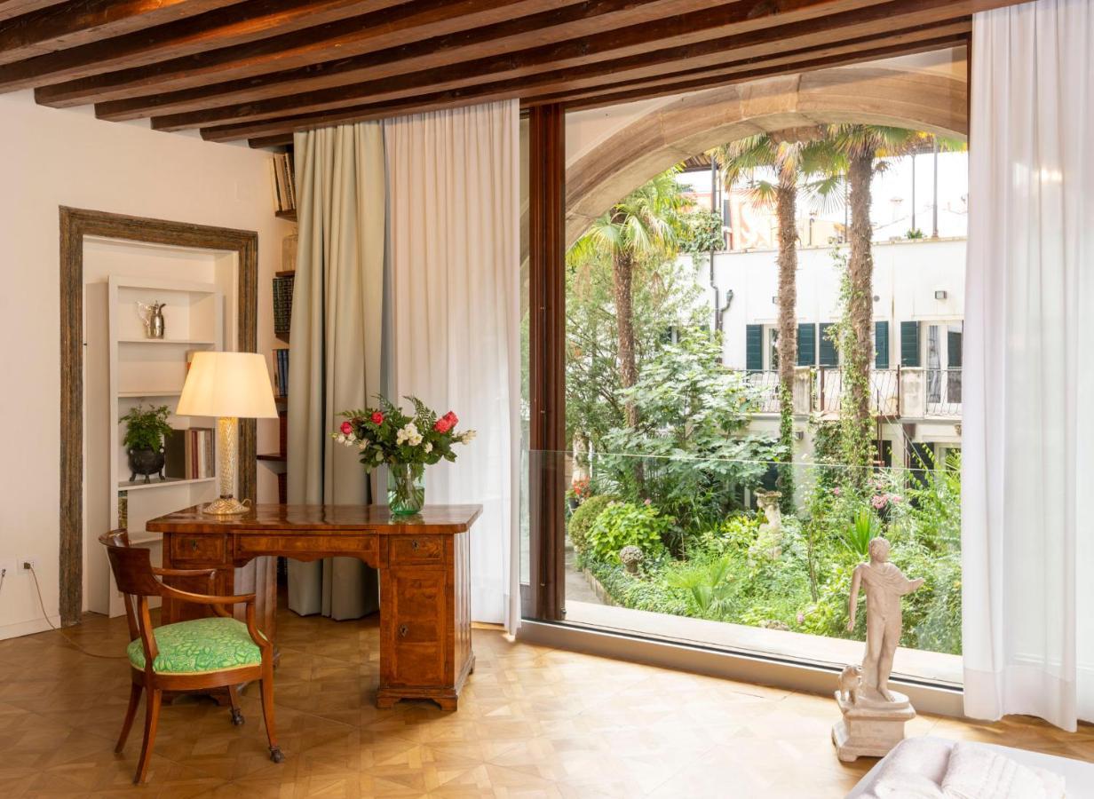 Mocenigo Grand Canal Luxury Suites Venecia Exterior foto