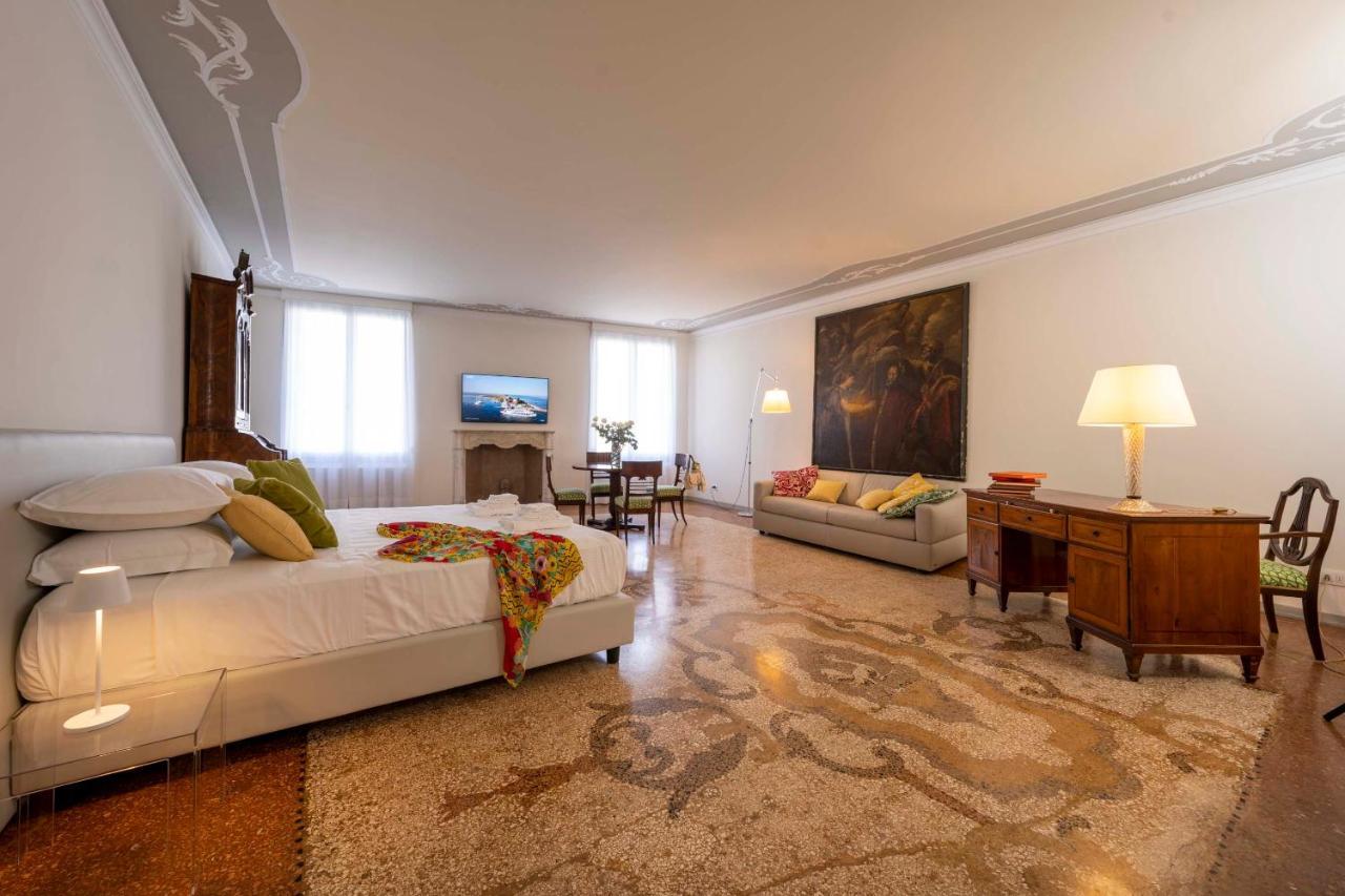 Mocenigo Grand Canal Luxury Suites Venecia Exterior foto